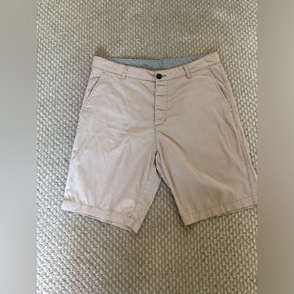 NWOT H&M Men's 100% Cotton Beige Chino Shorts Size 32